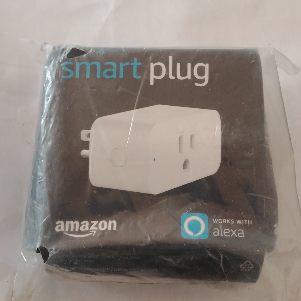 Amazon - Smart Plug, works with Alexa 